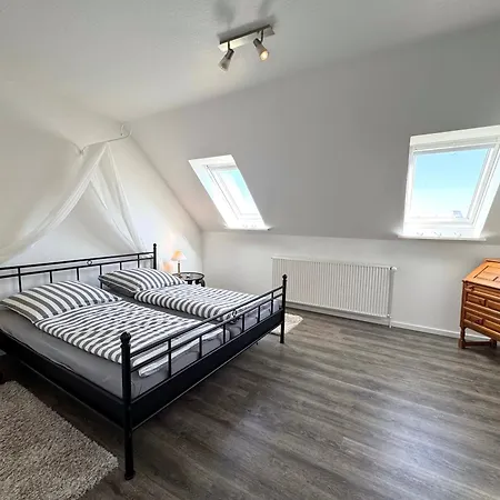 Landhaus Nordsee-Peerhuus Фридрихског Экстерьер фото