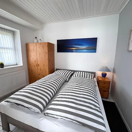 Landhaus Nordsee-Peerhuus Фридрихског Экстерьер фото